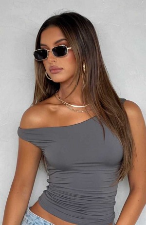 White Fox Canyon Sunglasses Gold/Black Lens | AYHQDC-459