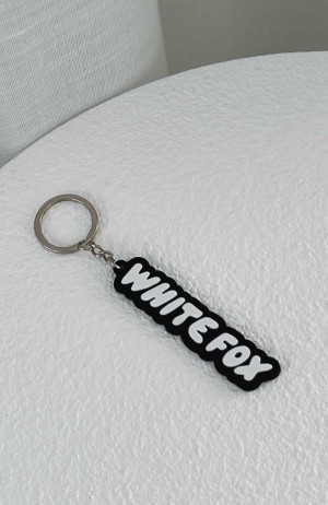 White Fox I've Got You Keychain Black/White | JZPWMT-397