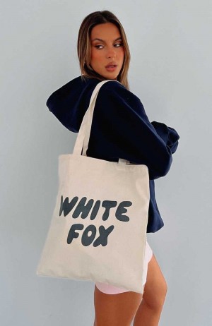 White Fox Main Moment Tote Bag Cream/Shadow | WQOMHA-472