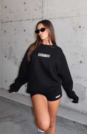 White Fox Run The World Oversized Sweater Black | UNYWKL-124