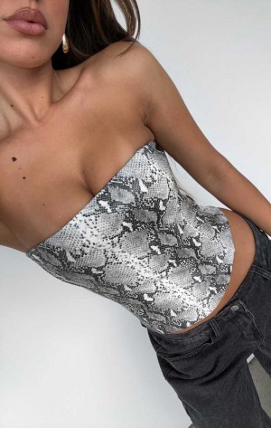 White Fox Snake Bite Strapless PU Bustier Snake | MBKRGQ-927