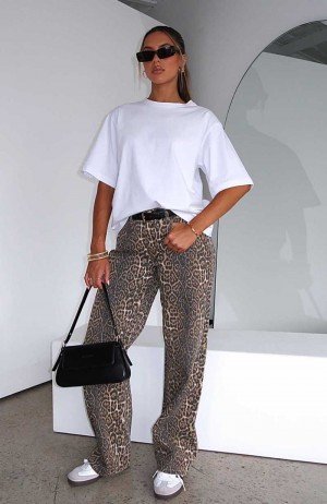 White Fox Stella Low Rise Wide Leg Jeans Leopard | LHTRYS-946