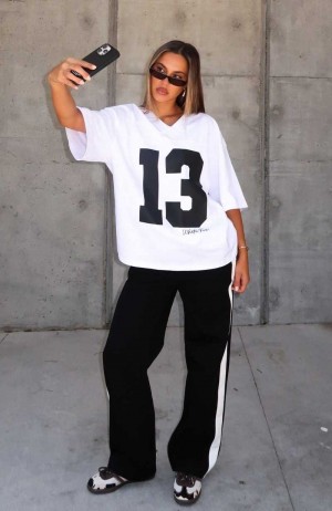 White Fox Take Your Place Oversized Tee White | WBGNOD-158