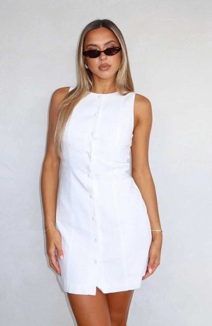 White Fox They Don't Know Me Mini Dress White | WJBRZG-267