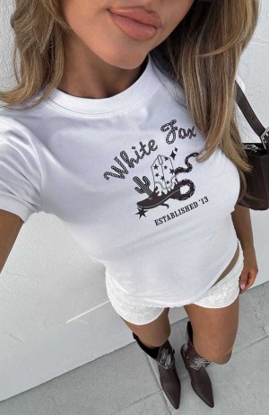 White Fox Western Girl Baby Tee White | GKNYAX-097