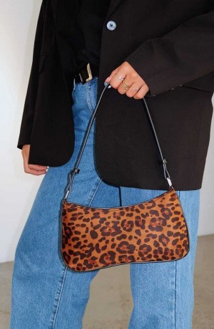 White Fox Wild One Shoulder Bag Leopard | FRIGUW-075