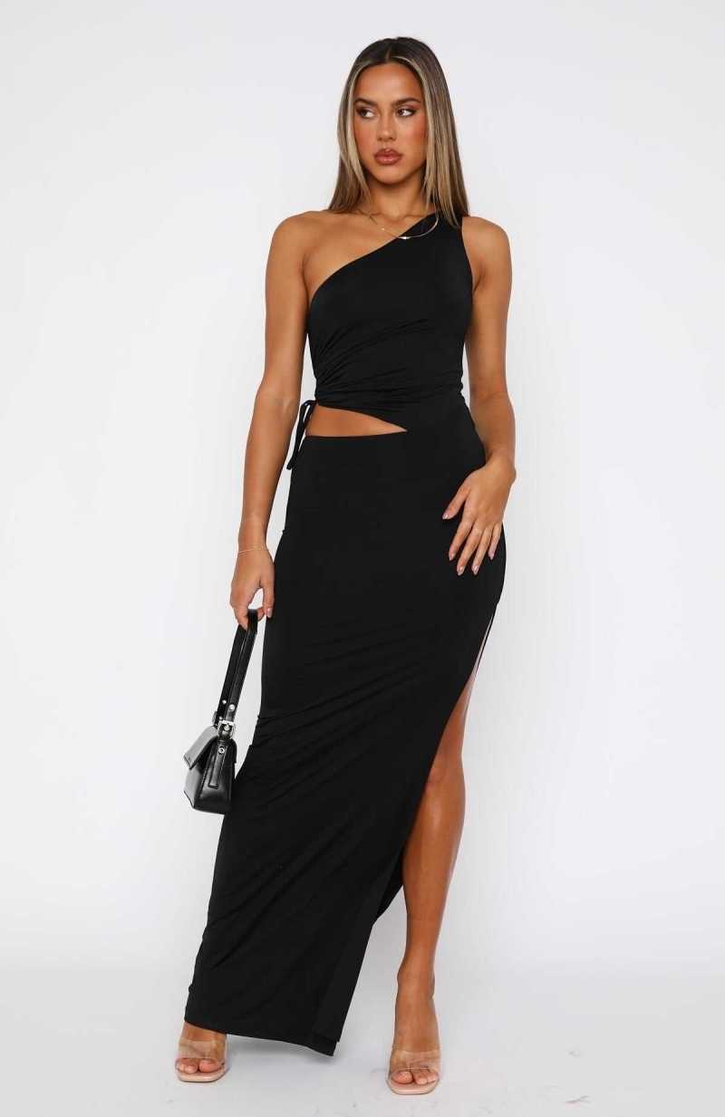 White Fox All Inclusive Maxi Dress Black | BHAKUL-846