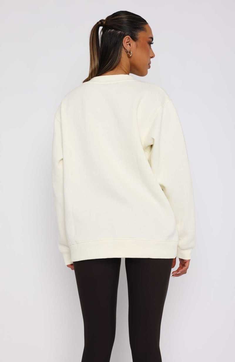 White Fox Athletics Era Oversized Sweater Buttercream | ONYEJL-068