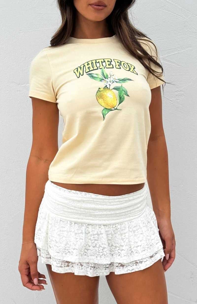 White Fox Best Of The Bunch Relaxed Baby Tee Cream | XVWNLZ-945