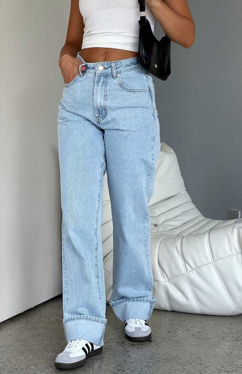 White Fox Blair High Rise Wide Leg Jeans Light Blue | NPKVFX-863