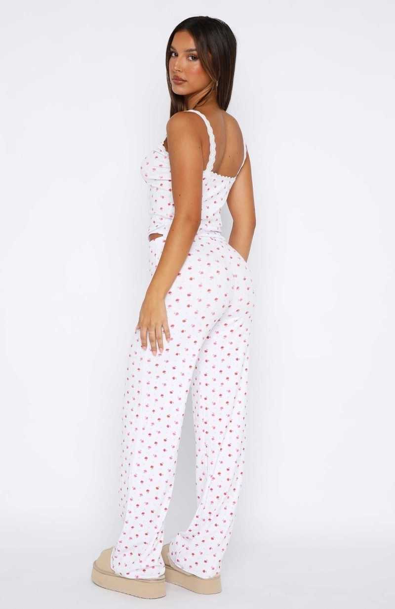 White Fox Blissful Dreams Pyjamas Set Bloom | HPAMDQ-789