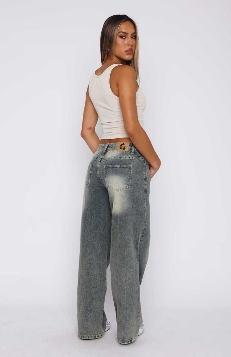 White Fox Bring The Style Low Rise Wide Leg Jeans Sand | HFSXVN-589