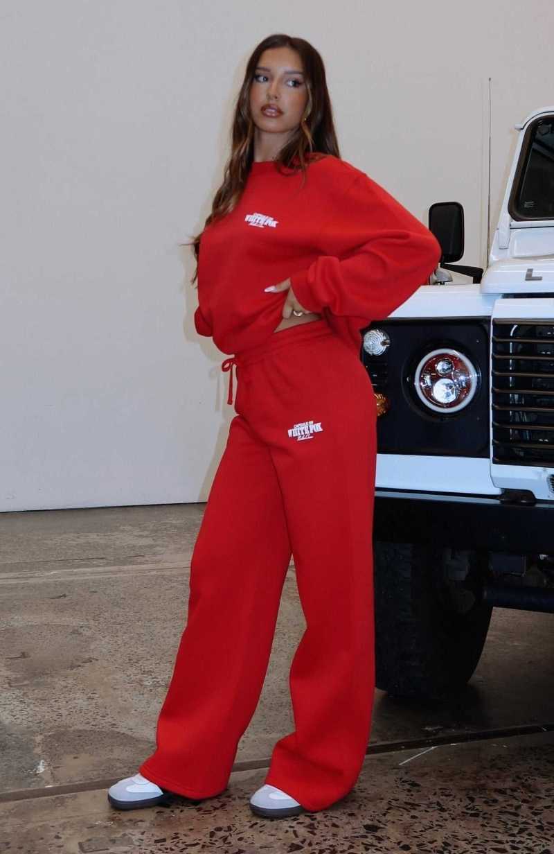 White Fox Capsule 9 Rodeo Crew Wide Leg Sweatpants Red | NJXZFC-480