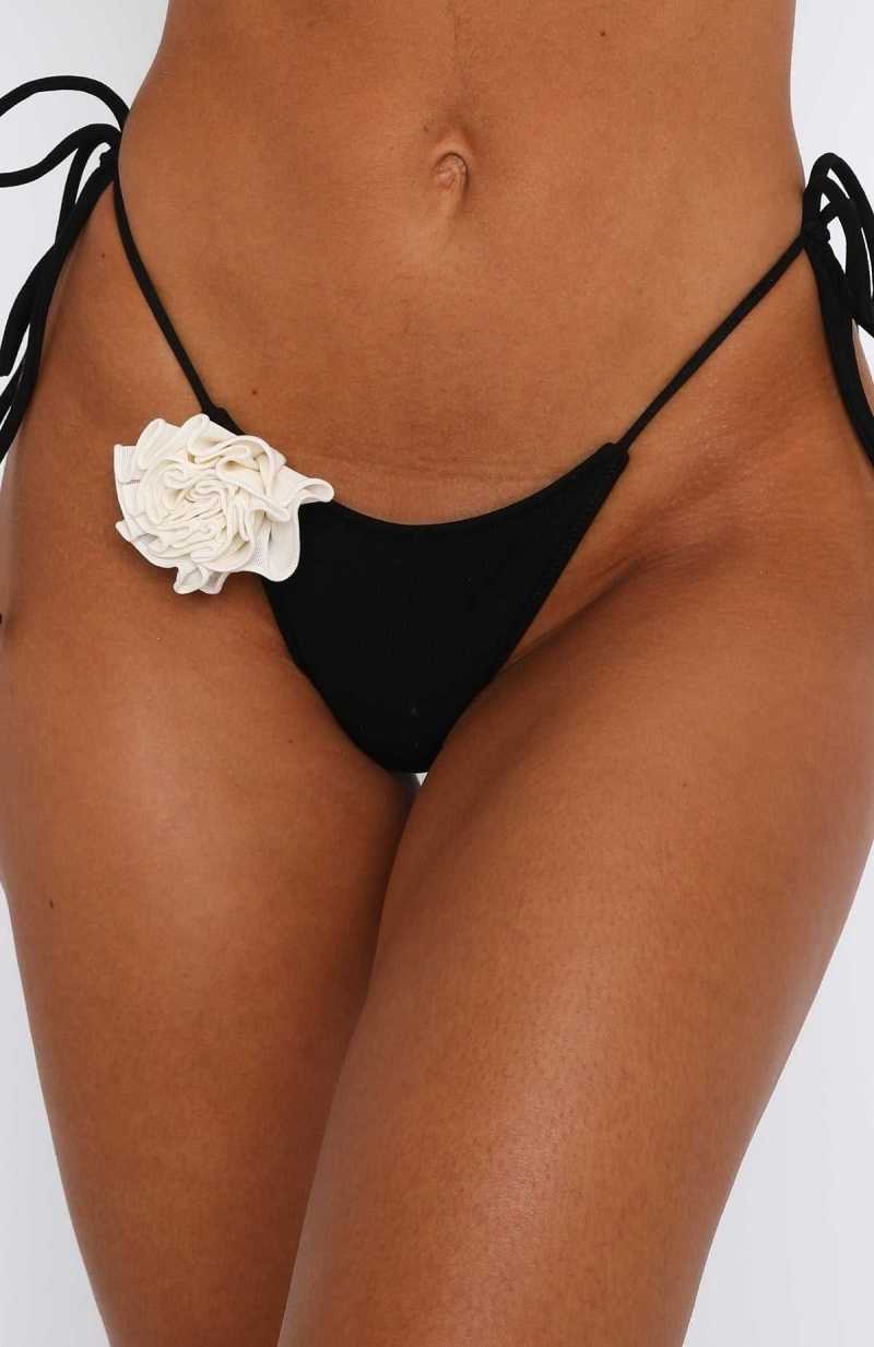 White Fox Catania Bottoms Black | UAWLGE-384