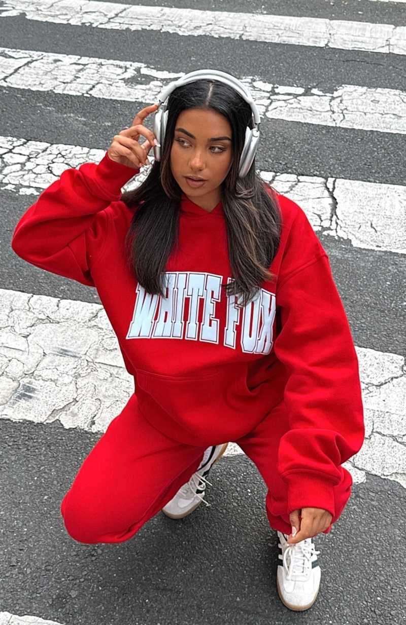 White Fox Decade Classics Varsity Oversized Hoodie Red | DOUGKT-635