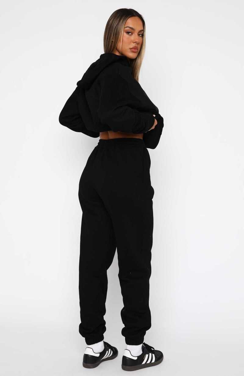 White Fox Decade Classics Varsity Sweatpants Black | VHSWZO-302