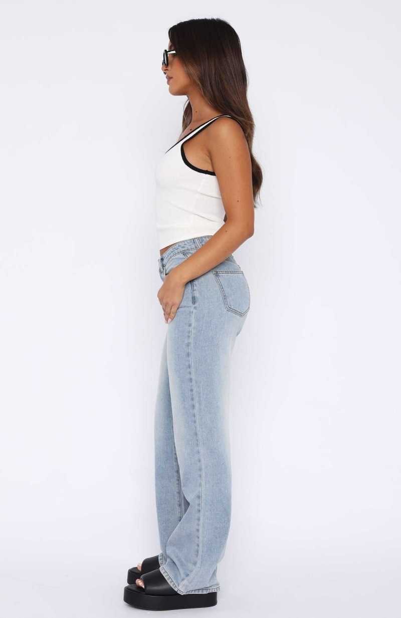 White Fox Desire Mid Rise Straight Leg Jeans Light Blue Wash | PZNDTO-750