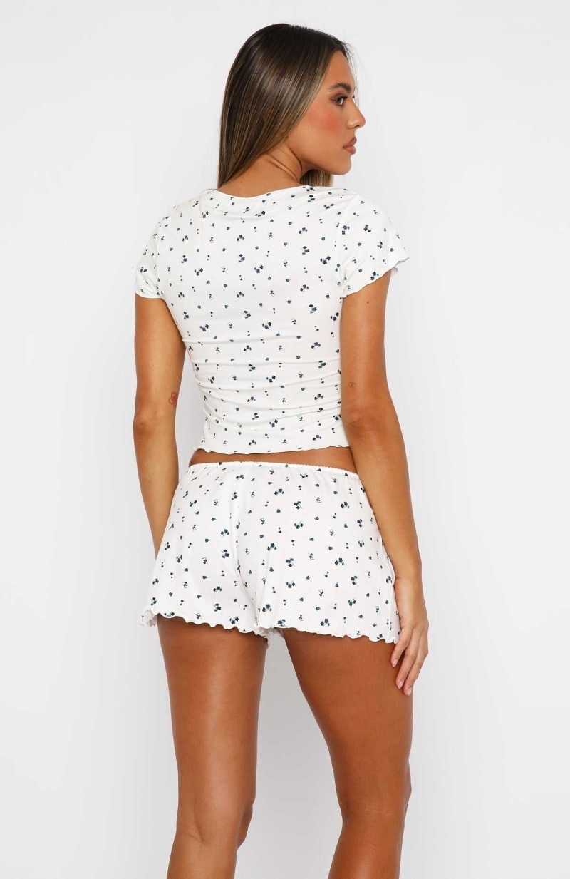 White Fox Dreamy Pyjama Shorts Ditsy Blues | MGXBAN-547