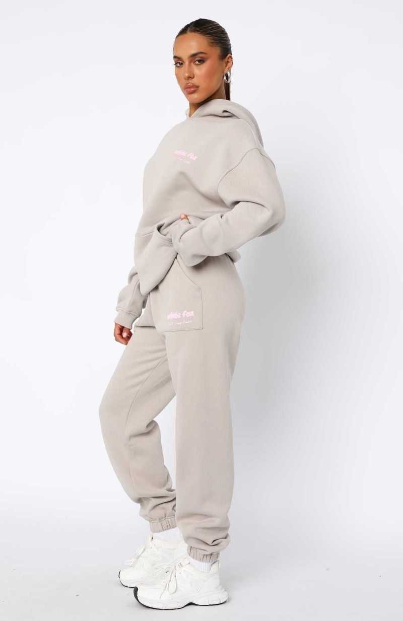 White Fox Era 8 Sweatpants Mooncake | DNTYUM-795