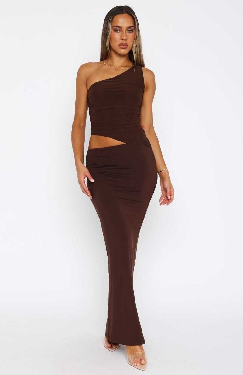 White Fox Give Me The Chance Maxi Dress Chocolate | WRASLY-143