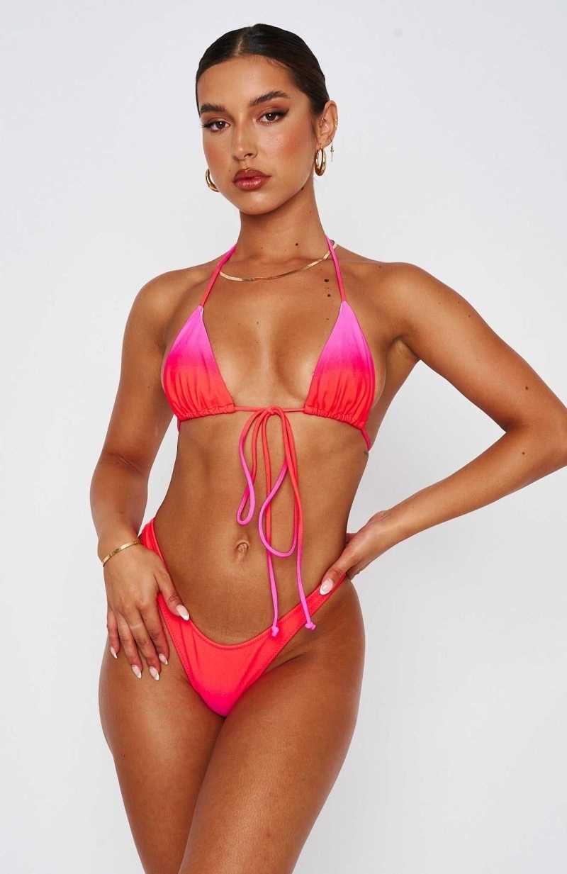 White Fox Golden Hour Bikini Top Strawberry Ombre | XCRKQS-652