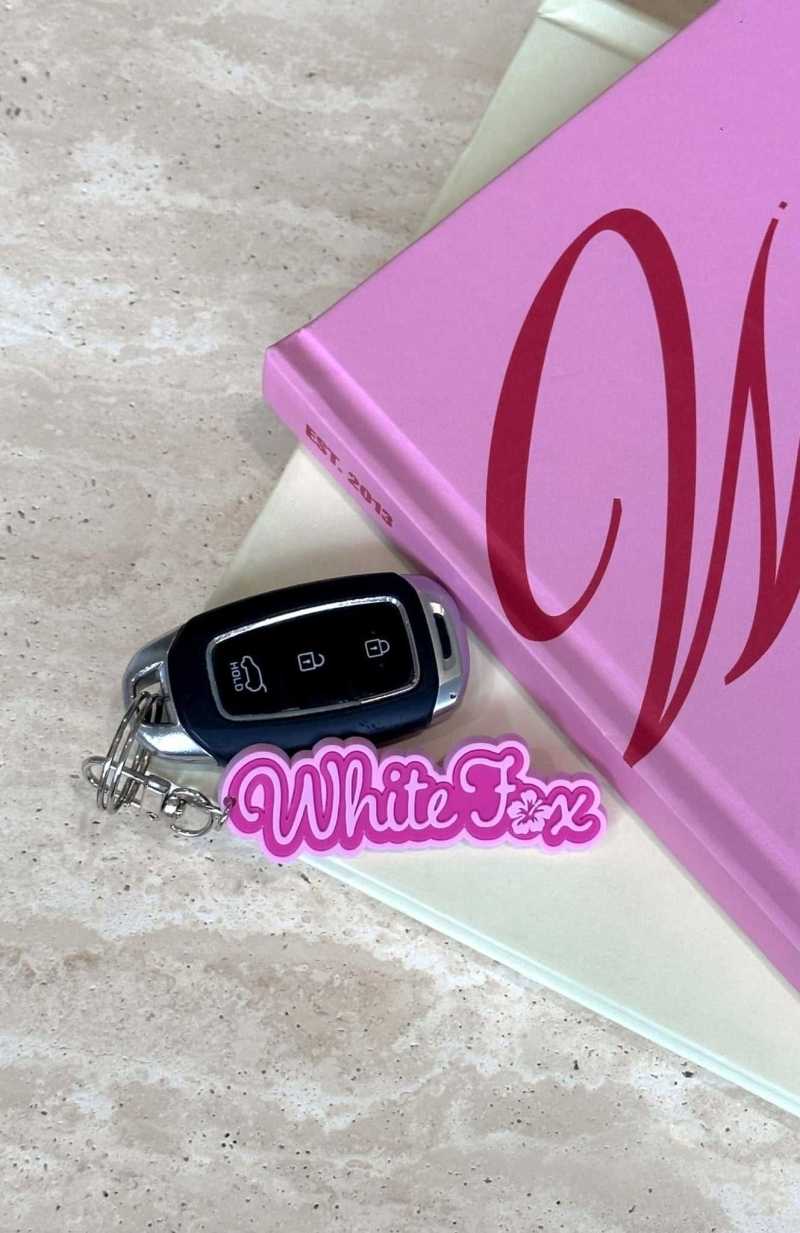 White Fox Got The Sun Keychain Pink | SNVIXB-026