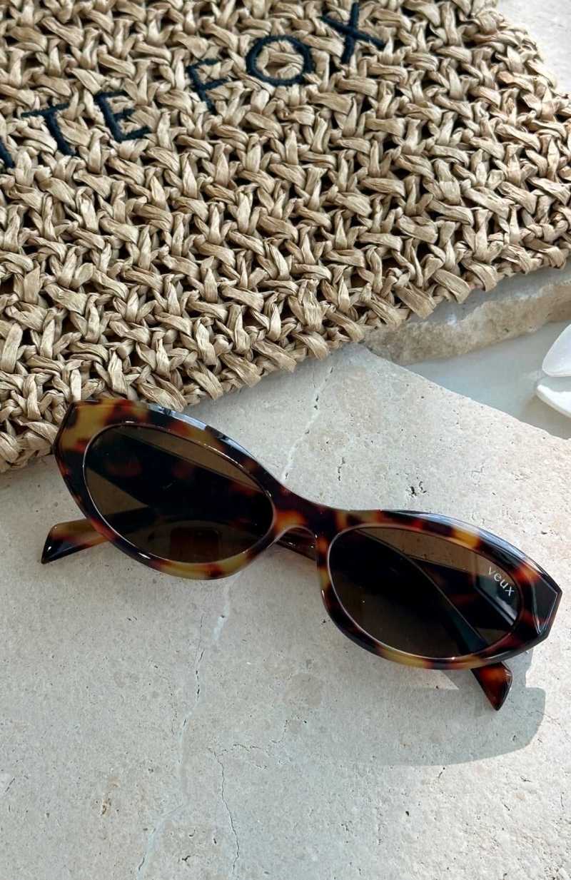 White Fox Hamptons Sunglasses Tortoise | QYMUBK-854