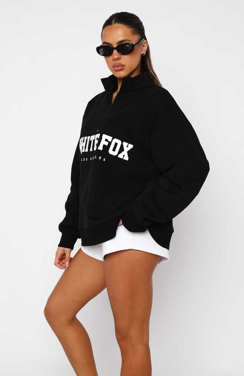 White Fox High Standard Zip Front Sweater Black | KPHMIW-507