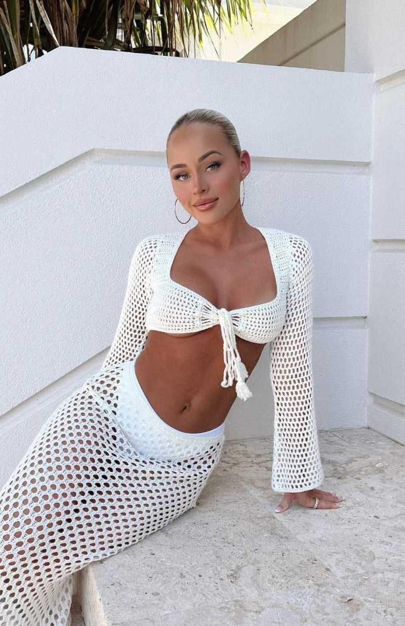 White Fox I Was Here Long Sleeve Crochet Crop Off White | BWEGVH-497