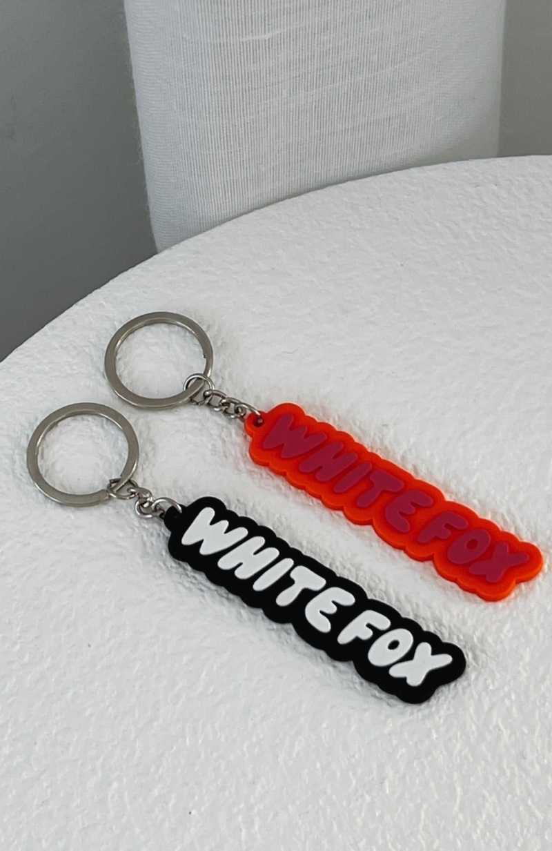 White Fox I've Got You Keychain Black/White | JZPWMT-397