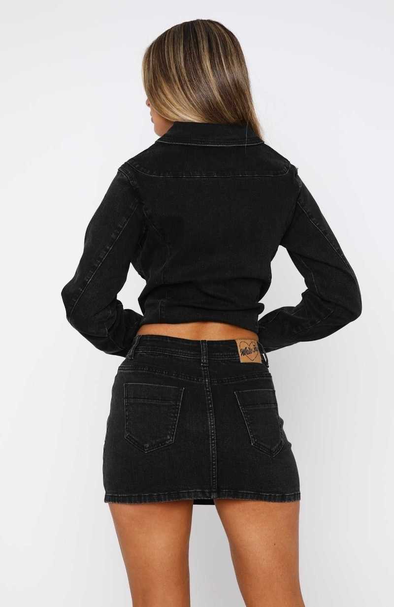 White Fox Kayla Denim Mini Skirt Black Acid Wash | WMOPJU-201