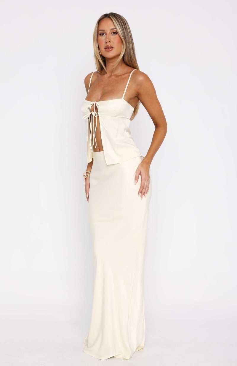 White Fox Make It Stop Maxi Skirt Cream | AGNCKU-765