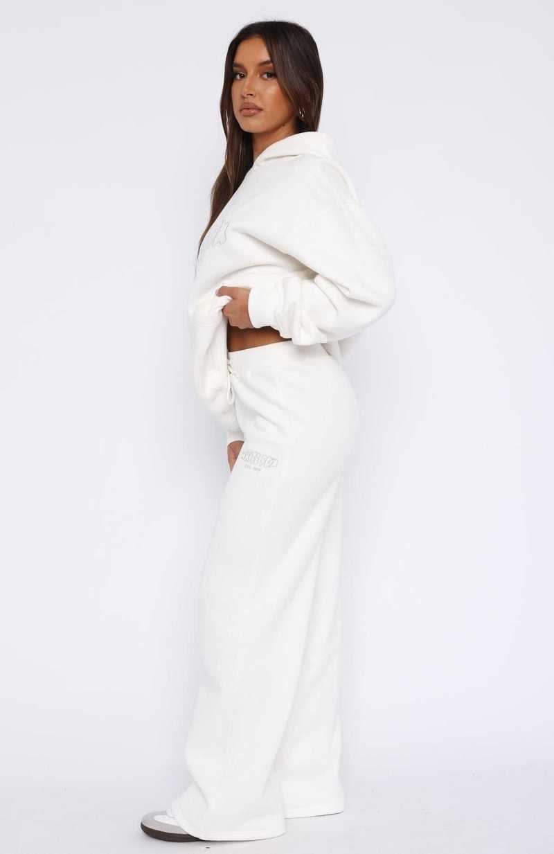 White Fox Missed Flights Wide Leg Sweatpants White | KIJAYM-069