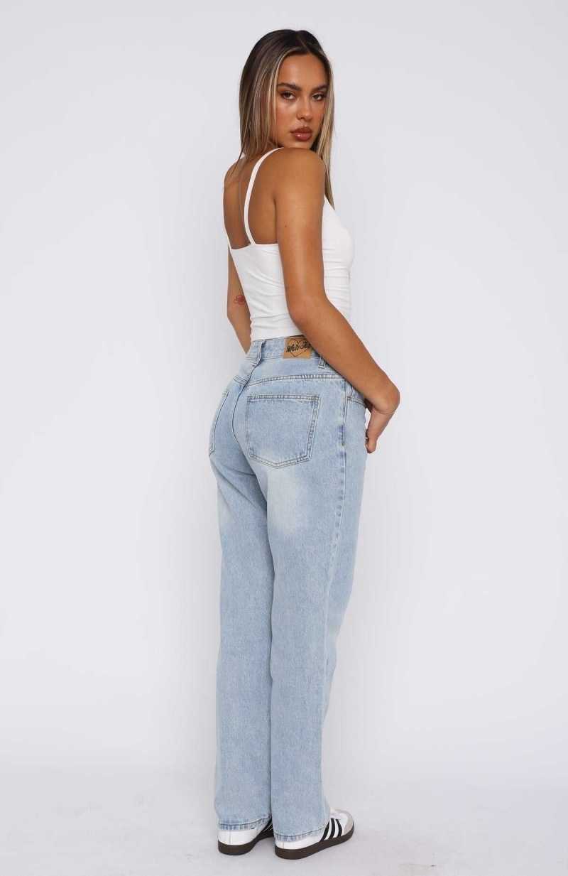 White Fox Natalie Mid Rise Straight Leg Jeans Light Blue | QFCBYG-038