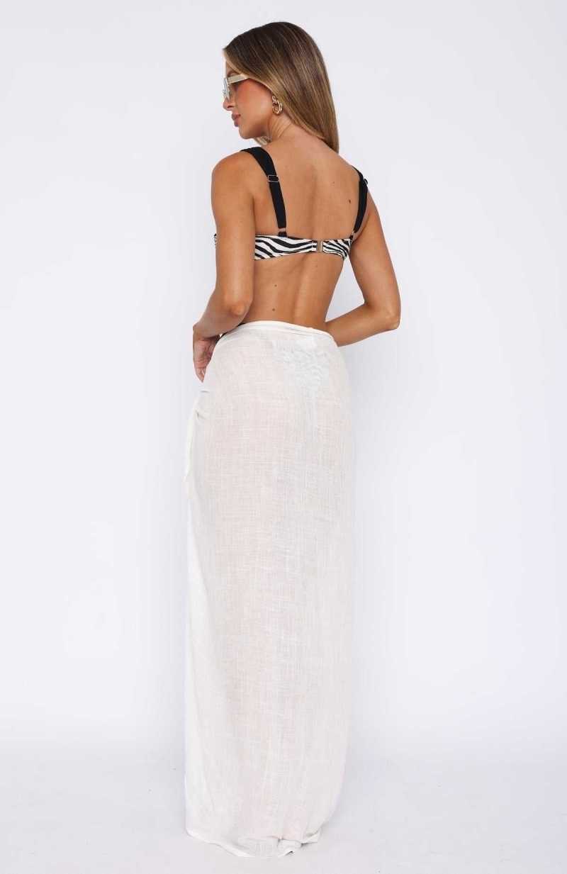 White Fox Ocean Oasis Sarong White | XAJZHU-430