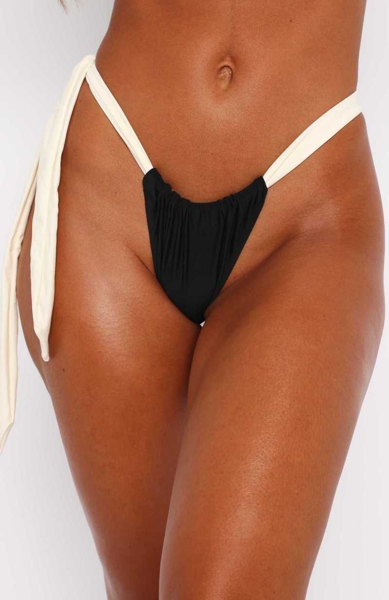 White Fox Ocean Views Bottoms Black/White | UCRPDX-483