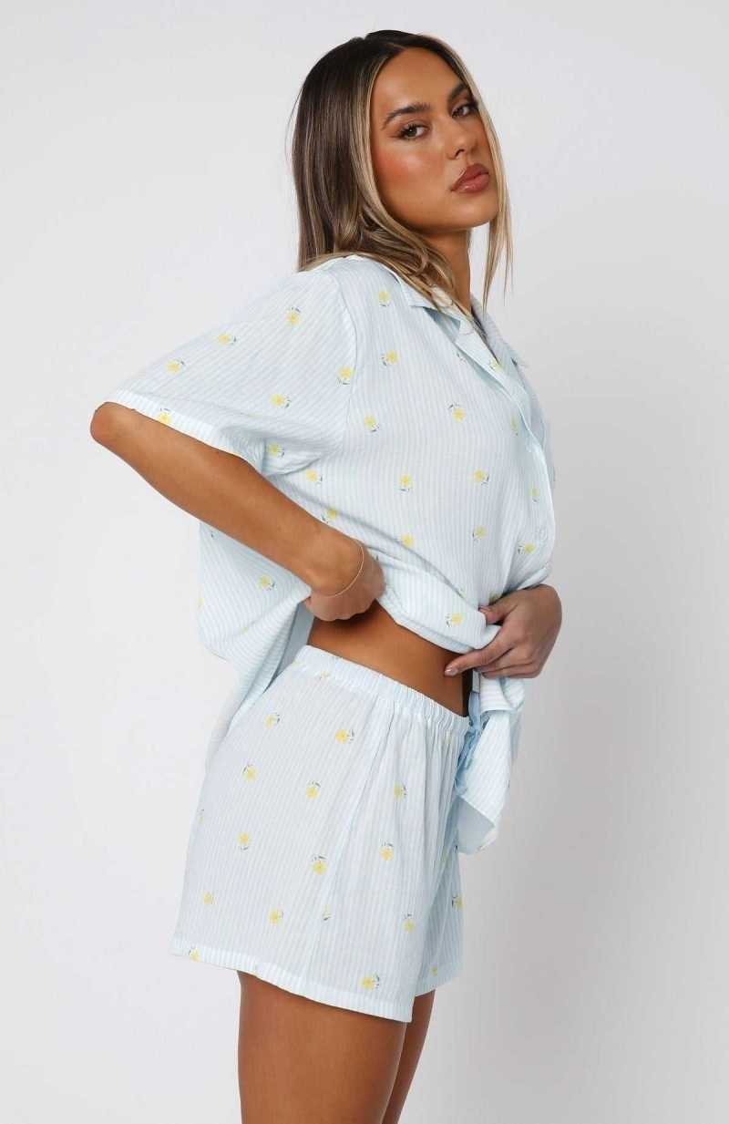 White Fox Offline Pyjama Set Blue Meadow Stripe | TRKYVO-937