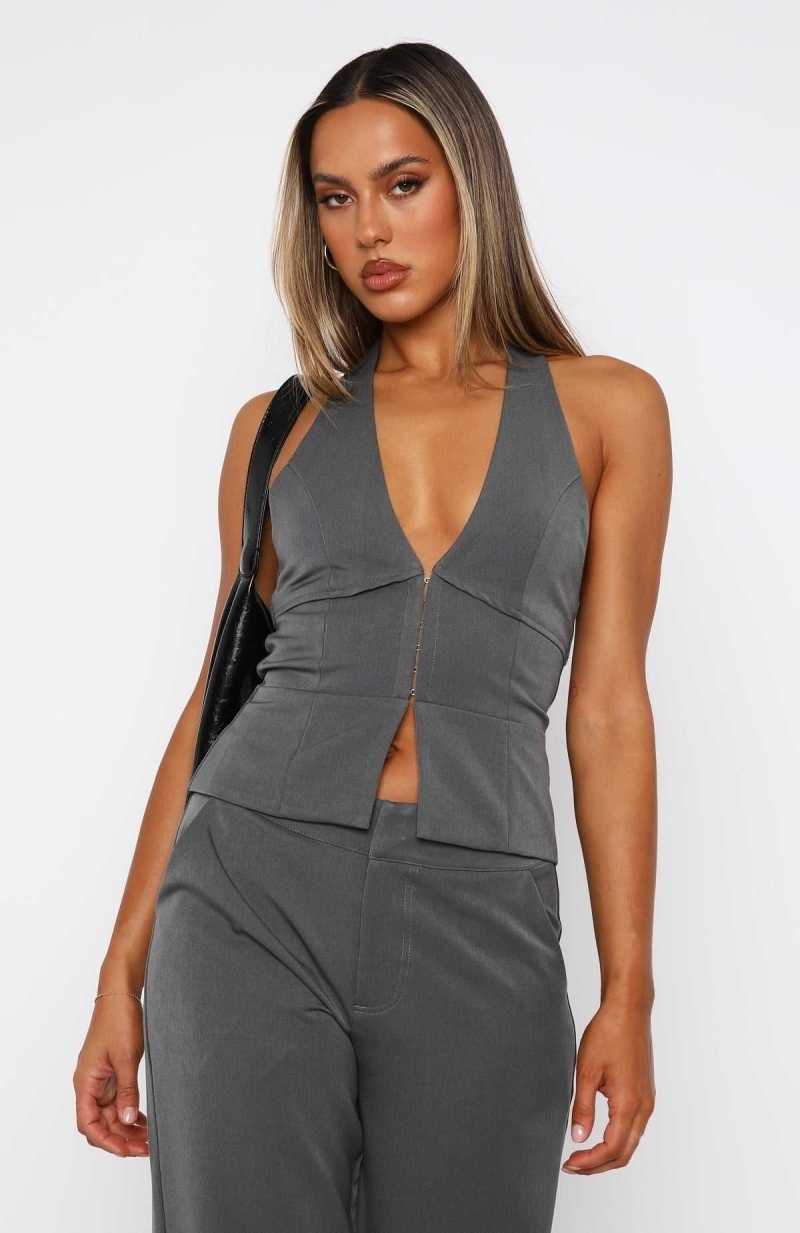 White Fox Only Acting Halter Top Charcoal | BCDKNE-538