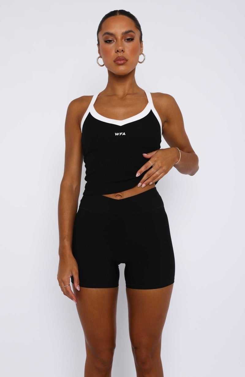 White Fox Performance Sports Tank Black/White | NEOPQT-926