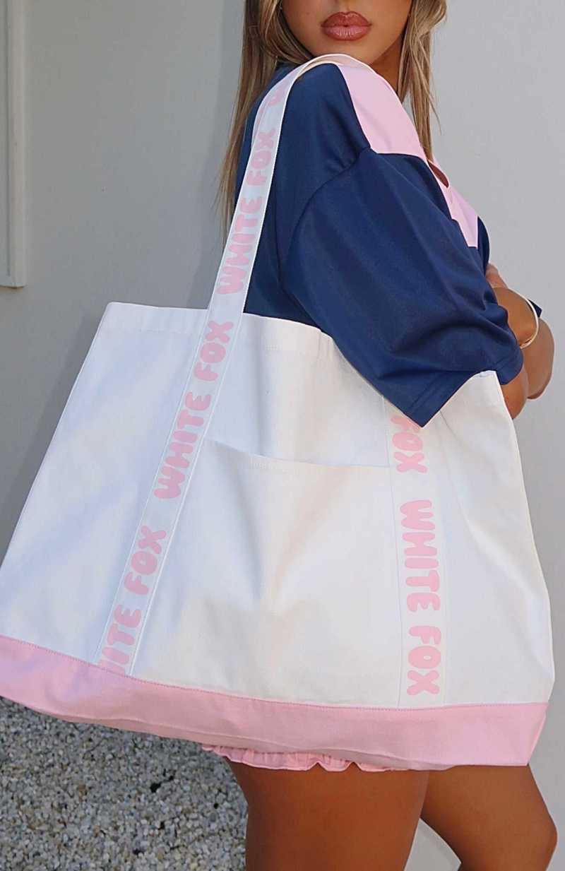 White Fox Queen Energy Tote Bag Off White/Pink | WQFNIR-361