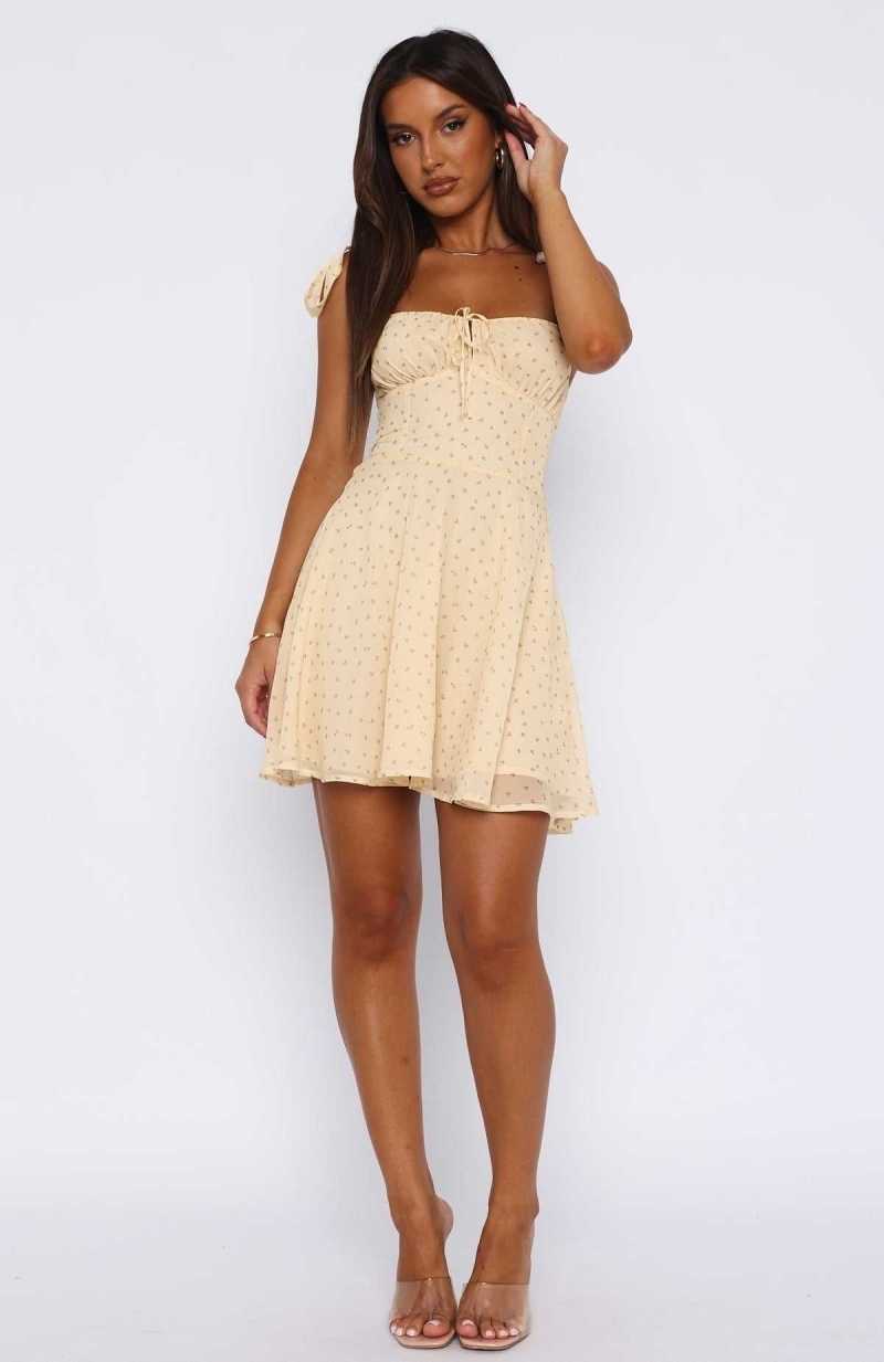 White Fox Savour The Moment Mini Dress Lemon Posie | YUIVAK-498