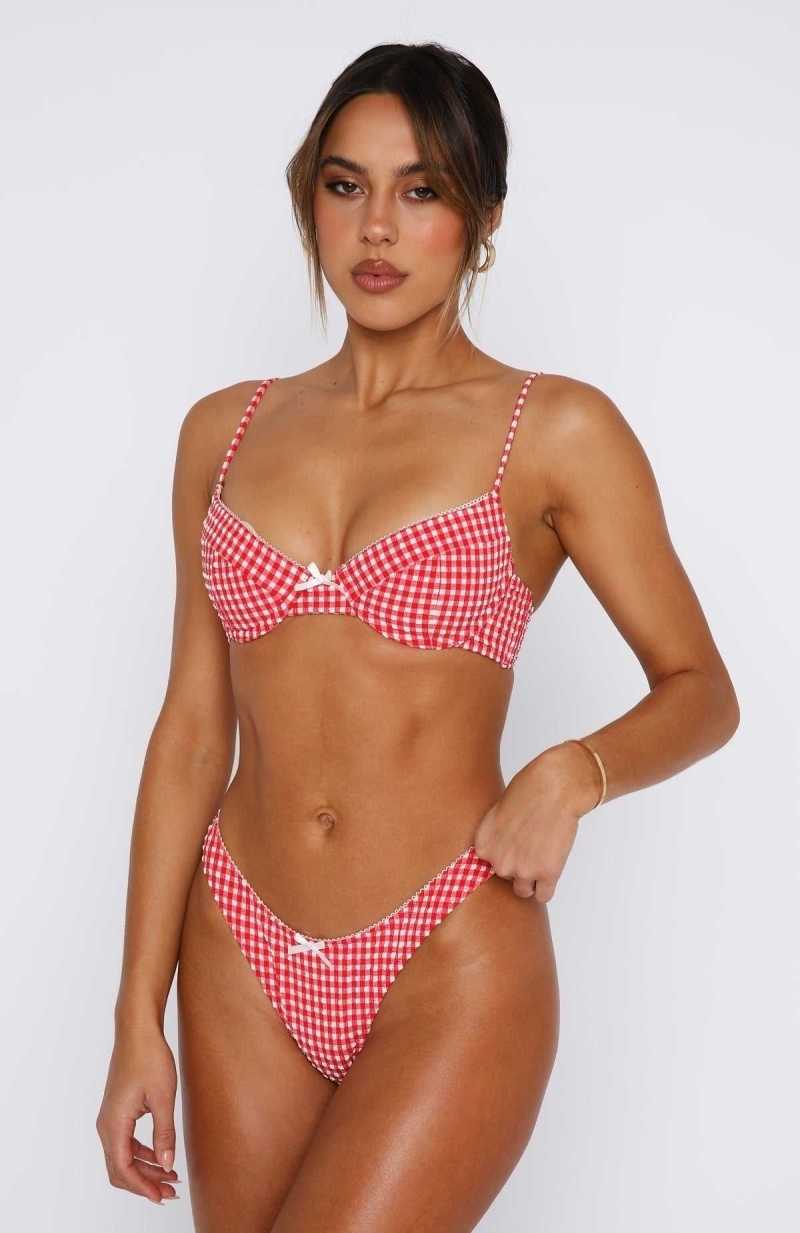 White Fox Seashell Bottoms Red Gingham | JWGPBX-894