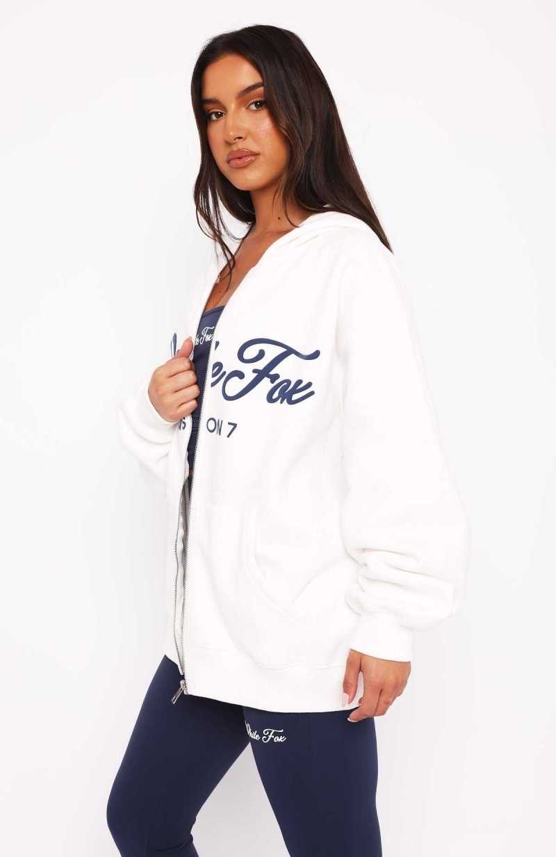 White Fox Season 7 Zip Front Hoodie Snow | VNZFKR-381