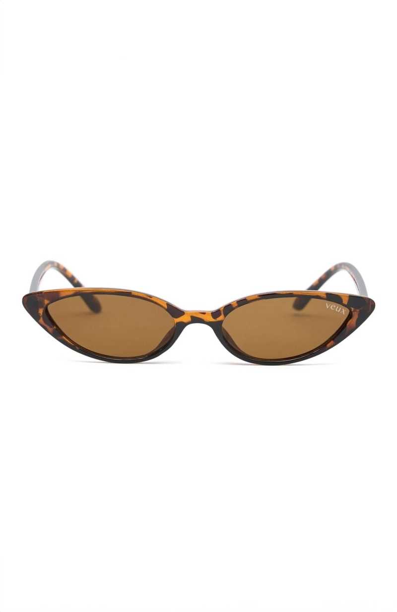 White Fox She's Chic Sunglasses Tortoise | KRLOQI-103