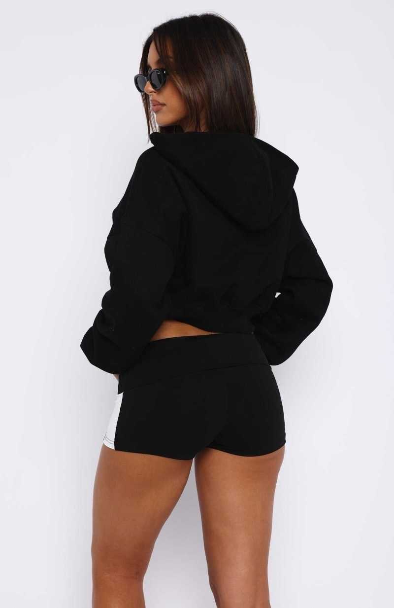 White Fox She's Effortless Cropped Hoodie Black | HUPERM-460