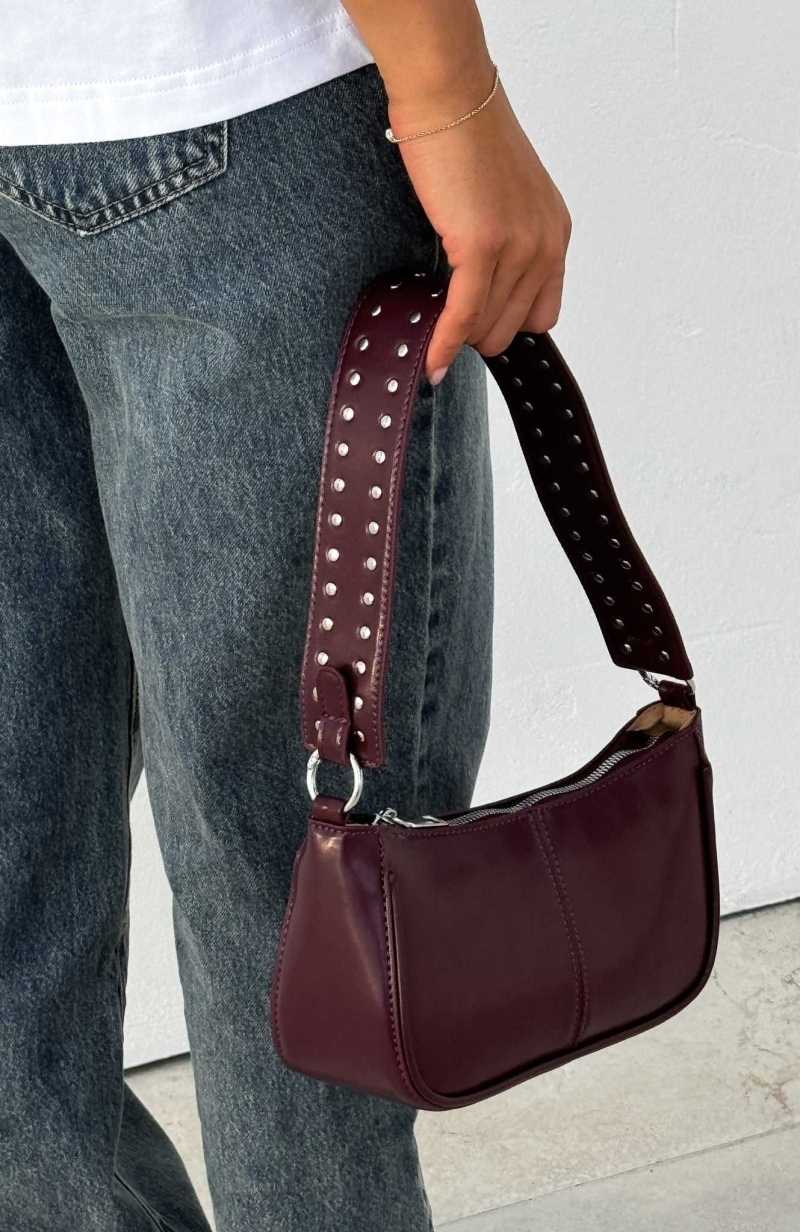 White Fox Sophia Shoulder Bag Burgundy | SDUOCA-265