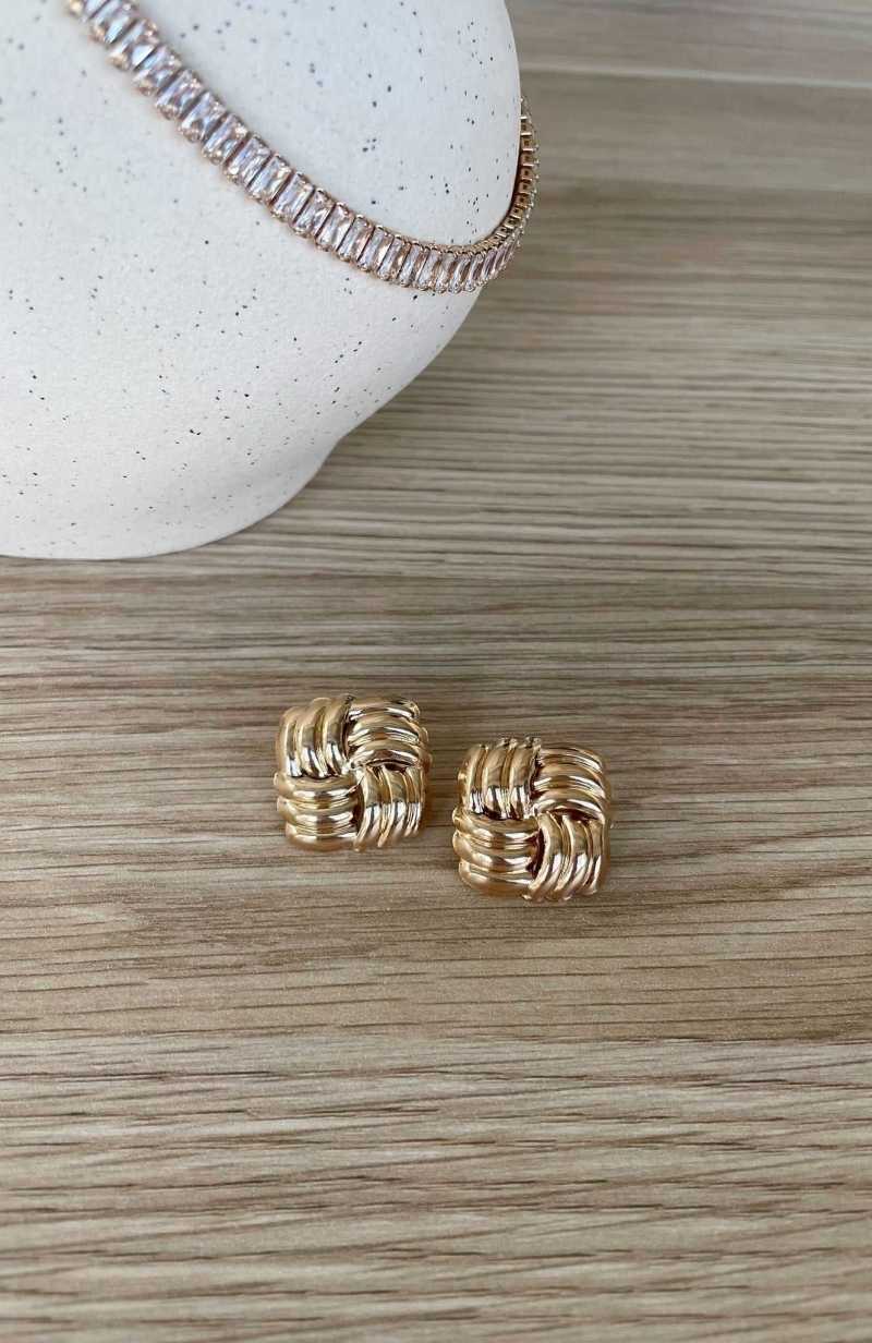 White Fox Sophia Stud Earrings Gold | EVMZIW-691