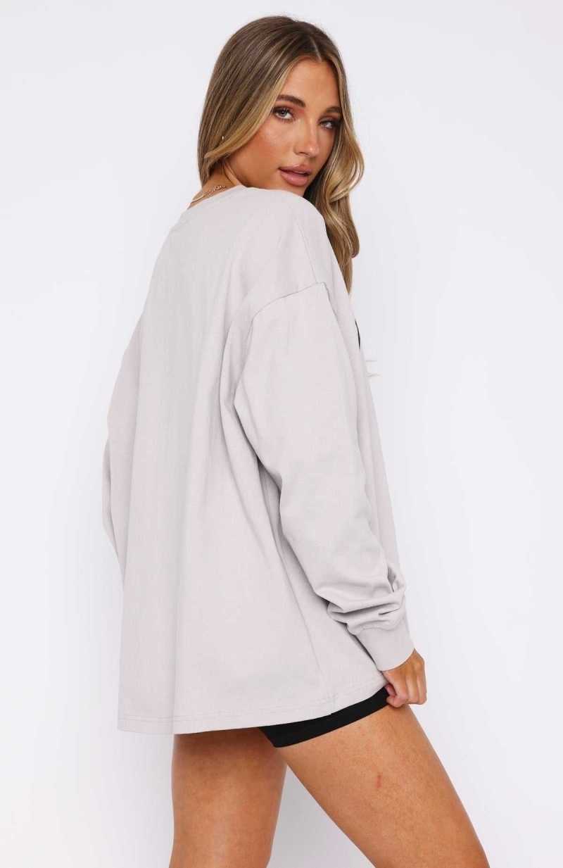 White Fox Stand With You Long Sleeve Oversized Tee Moon | QVUTIC-842