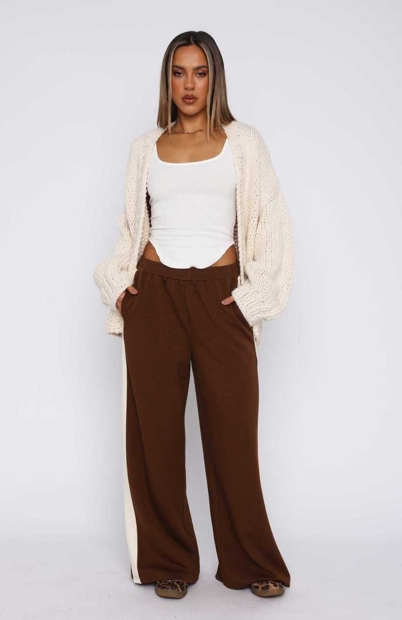 White Fox Stronger Than Yesterday Pants Chocolate | LCNUTW-970