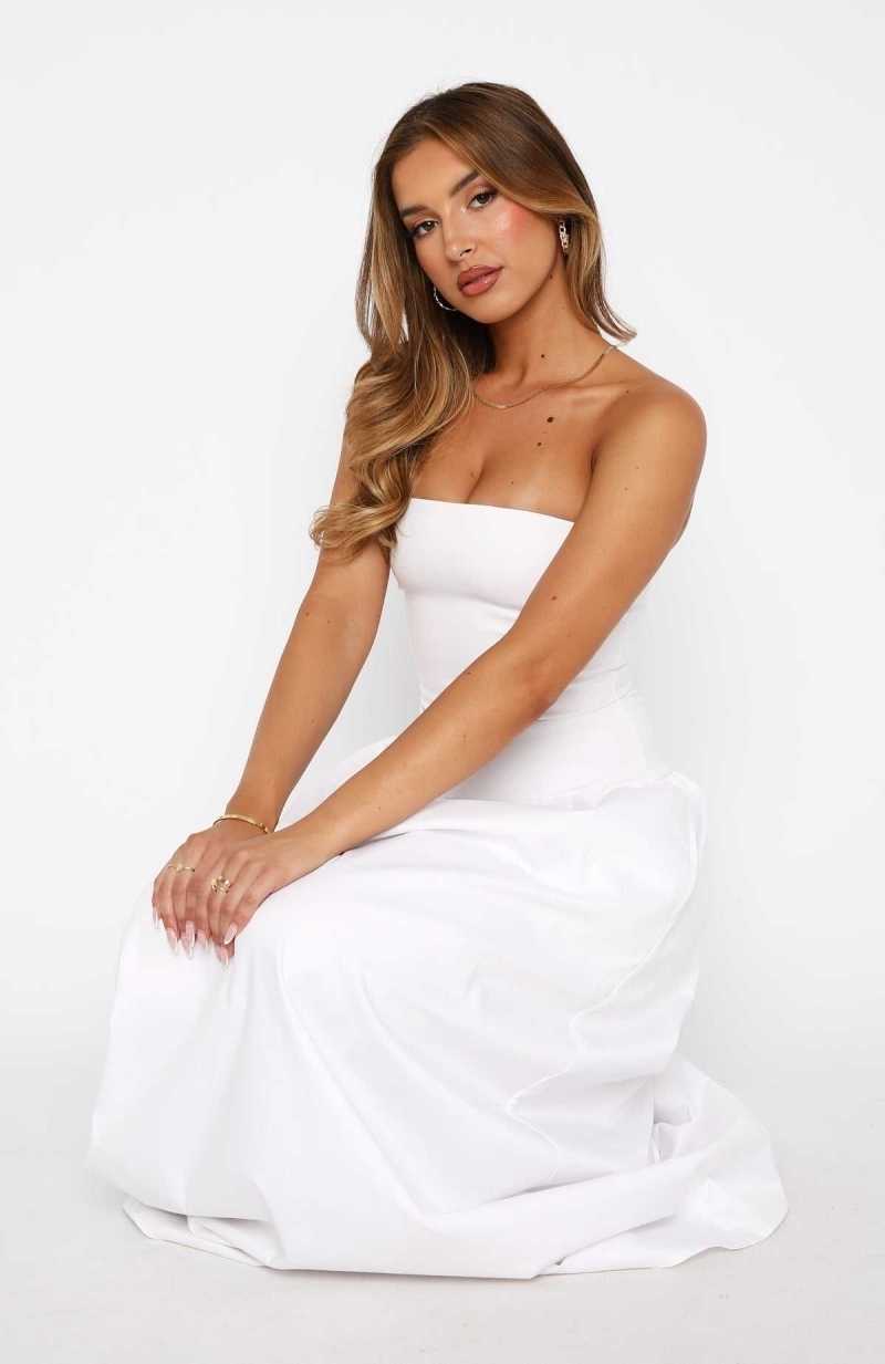 White Fox Take Back Maxi Dress White | PYDBQM-936